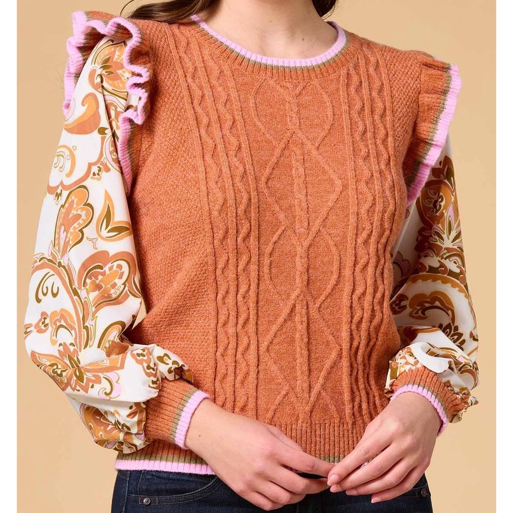 Women’s sweater. Fate Brand size large